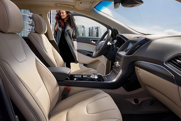Compare the 2019 Ford Edge